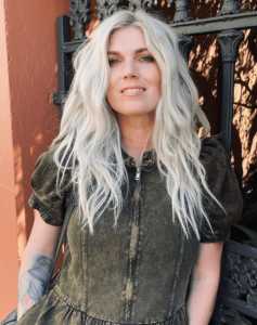 Julianna Zobrist Biography julianna zobrist bio 1 237x300 1 - Julianna Zobrist Biography